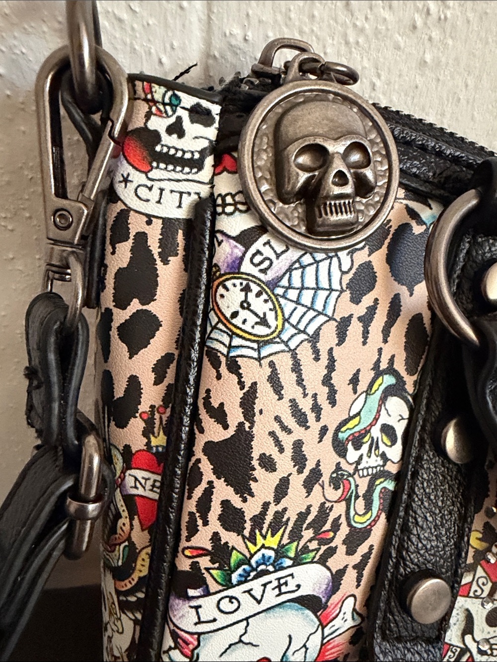 Ed Hardy Leopard Tattoo Crossbody Bag in Beige, Black, Red - Picture 3 of 6